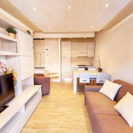 Апартаменти La Ginestra C&B House Кастель-ді-Сангро Екстер'єр фото